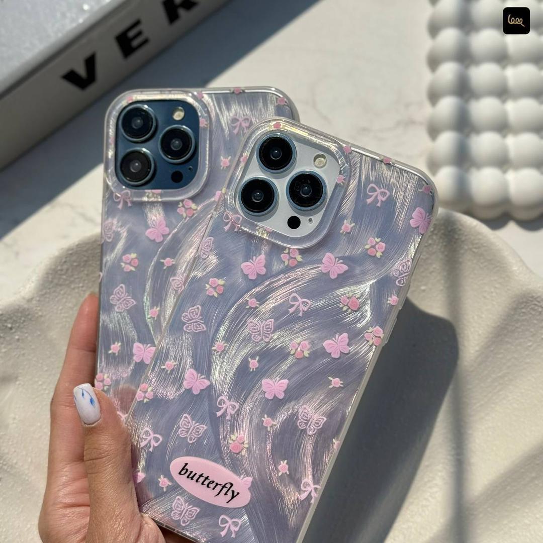 قاب پروانه های موجی صورتی