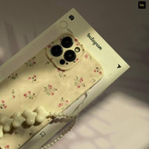 قاب گلدار به همراه آویز