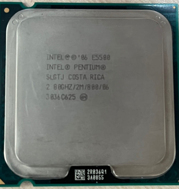 پردازنده cpu اینتل پنتیوم E5500 دو هستهای 2.8 گیگاهرتز سوکت 775